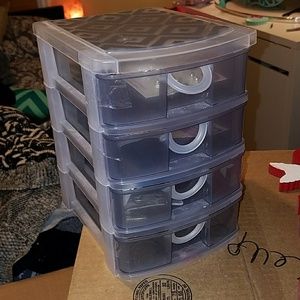 Small 4 drawer plastic drawer